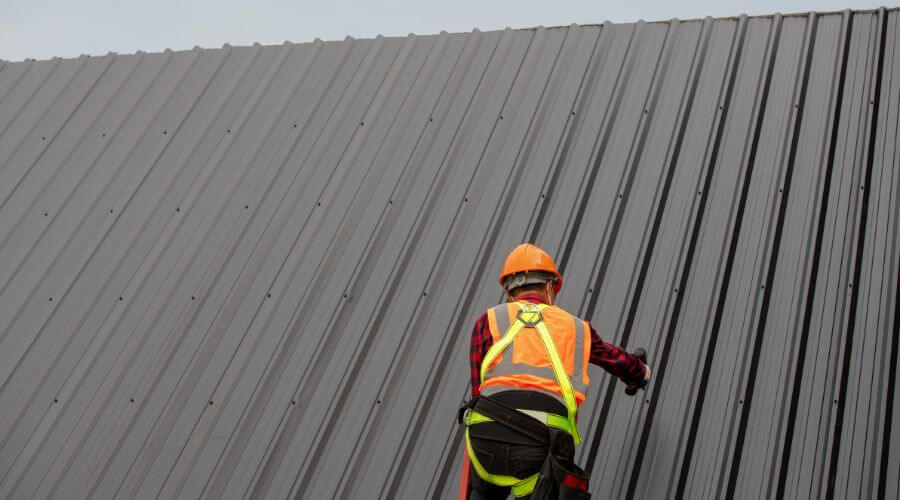 Professional metal roof installation services in Keyes, CA